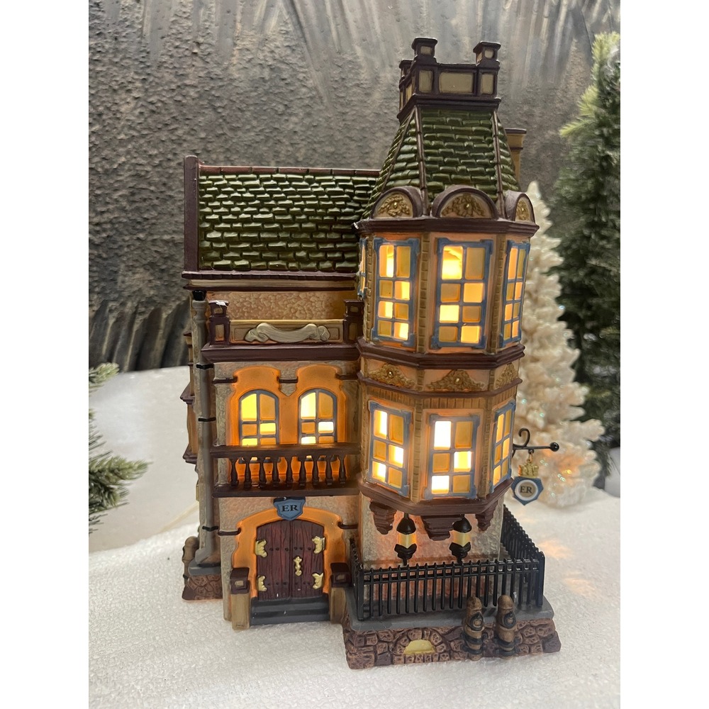 Department 56 Dickens Village SCOTLAND YARD STATION 56.58730